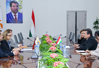 Встреча с министром здравоохранения и социальной защиты населения Таджикистана